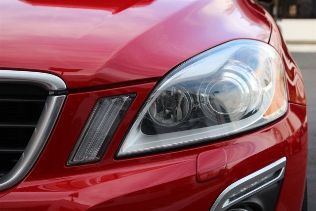 2010 Volvo XC60 T6 3.0T R-Design