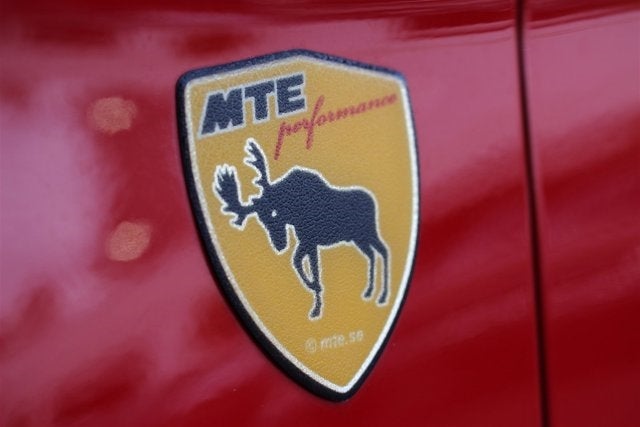 2010 Volvo XC60 T6 3.0T R-Design