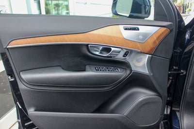 2019 Volvo XC90 Inscription