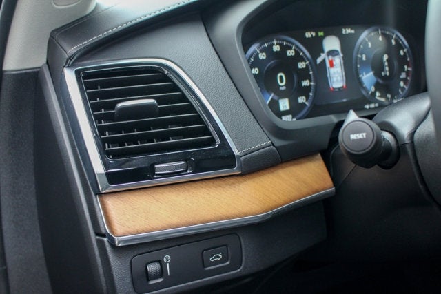 2019 Volvo XC90 Inscription