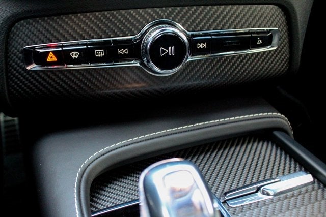 2016 Volvo XC90 Hybrid T8 R-Design