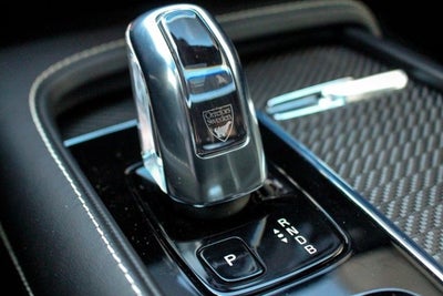 2016 Volvo XC90 Hybrid T8 R-Design