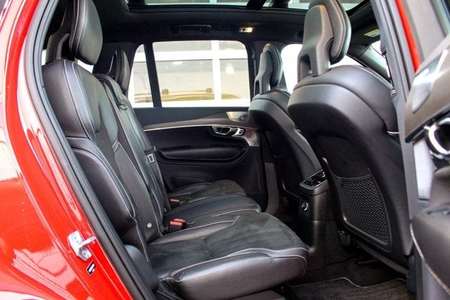 2016 Volvo XC90 Hybrid T8 R-Design