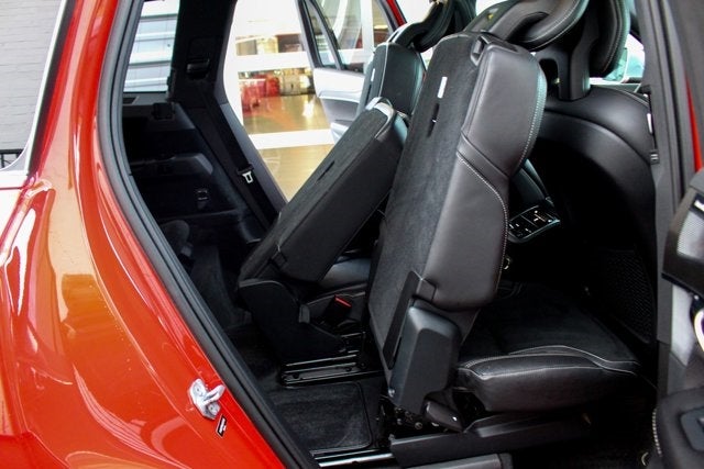 2016 Volvo XC90 Hybrid T8 R-Design