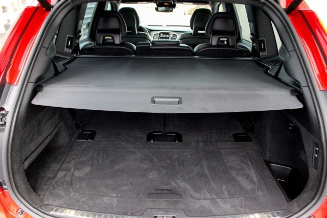 2016 Volvo XC90 Hybrid T8 R-Design