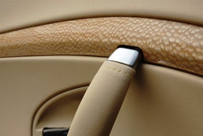 2010 Maserati GranTurismo Convertible 2dr Conv GranTurismo