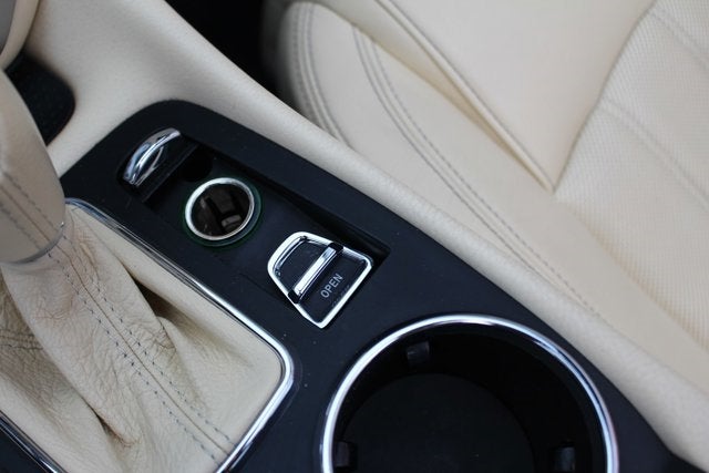 2011 Maserati GranTurismo Convertible 2dr Conv GranTurismo