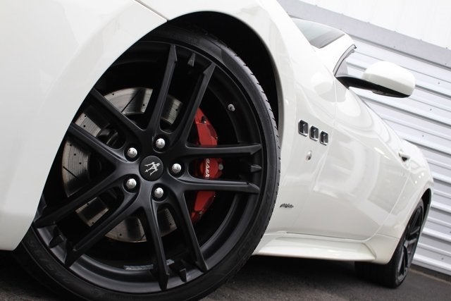 2015 Maserati GranTurismo Convertible Sport