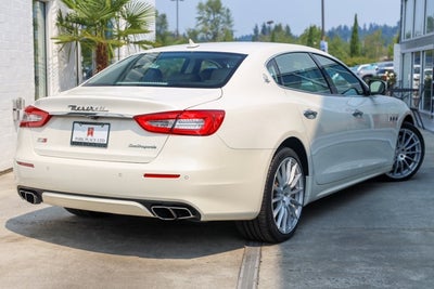 2017 Maserati Quattroporte GTS GranLusso