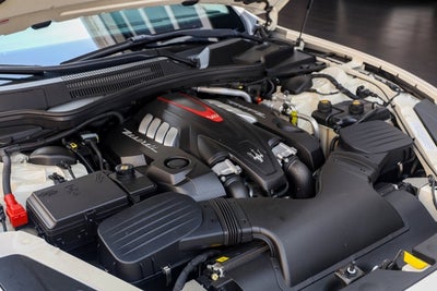 2017 Maserati Quattroporte GTS GranLusso