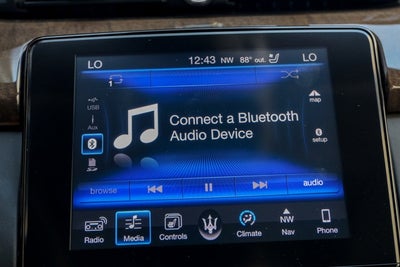 2017 Maserati Quattroporte GTS GranLusso