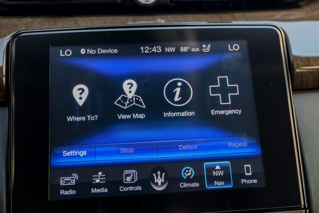 2017 Maserati Quattroporte GTS GranLusso