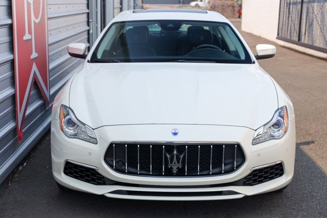 2017 Maserati Quattroporte GTS GranLusso