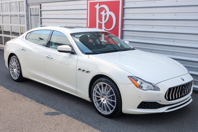 2017 Maserati Quattroporte GTS GranLusso