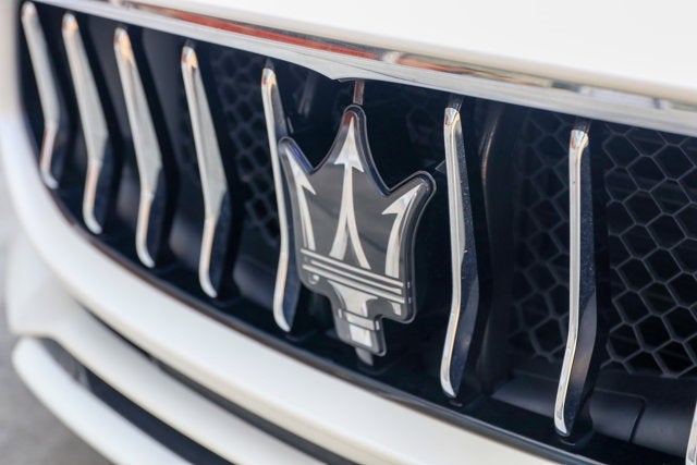 2017 Maserati Quattroporte GTS GranLusso