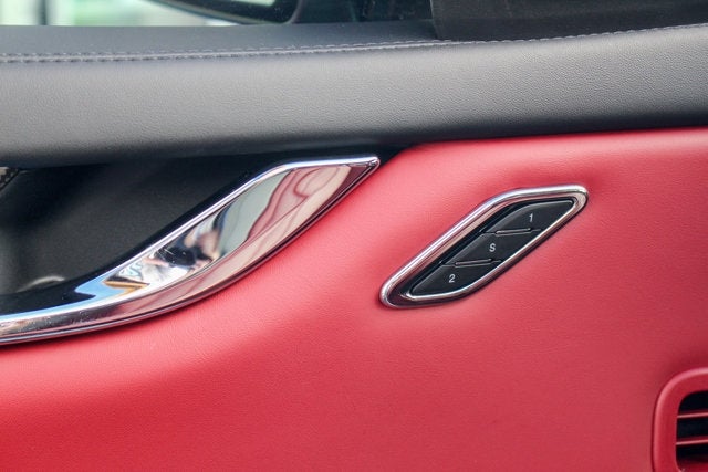 2017 Maserati Quattroporte GTS GranSport