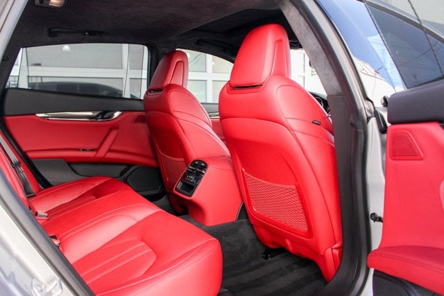 2017 Maserati Quattroporte GTS GranSport