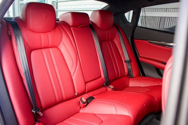 2017 Maserati Quattroporte GTS GranSport