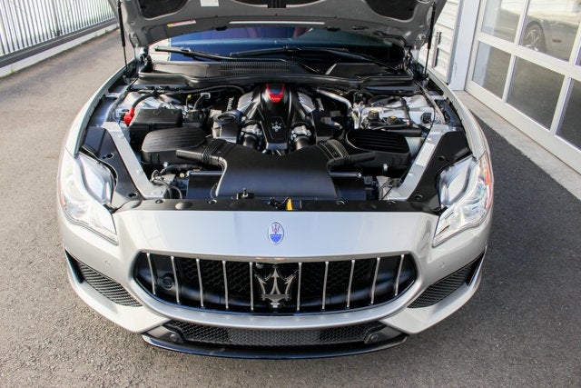 2017 Maserati Quattroporte GTS GranSport