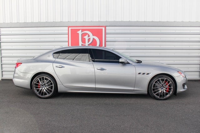 2017 Maserati Quattroporte GTS GranSport