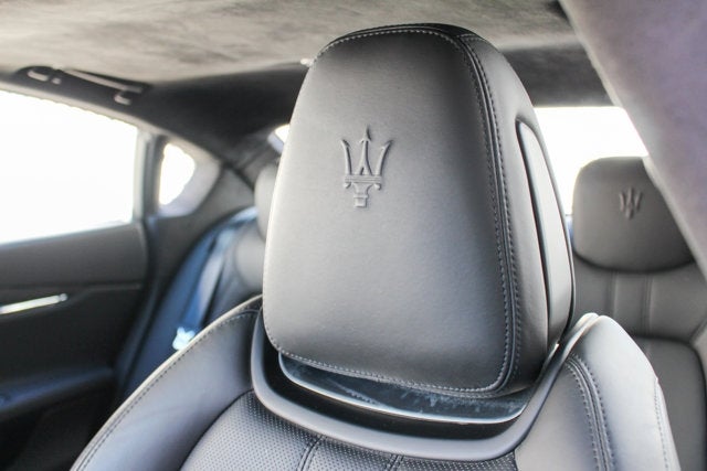 2017 Maserati Quattroporte GTS GranSport