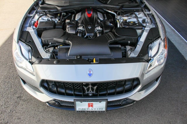2017 Maserati Quattroporte GTS GranSport