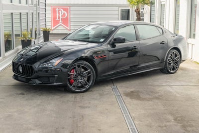 2021 Maserati Quattroporte Trofeo