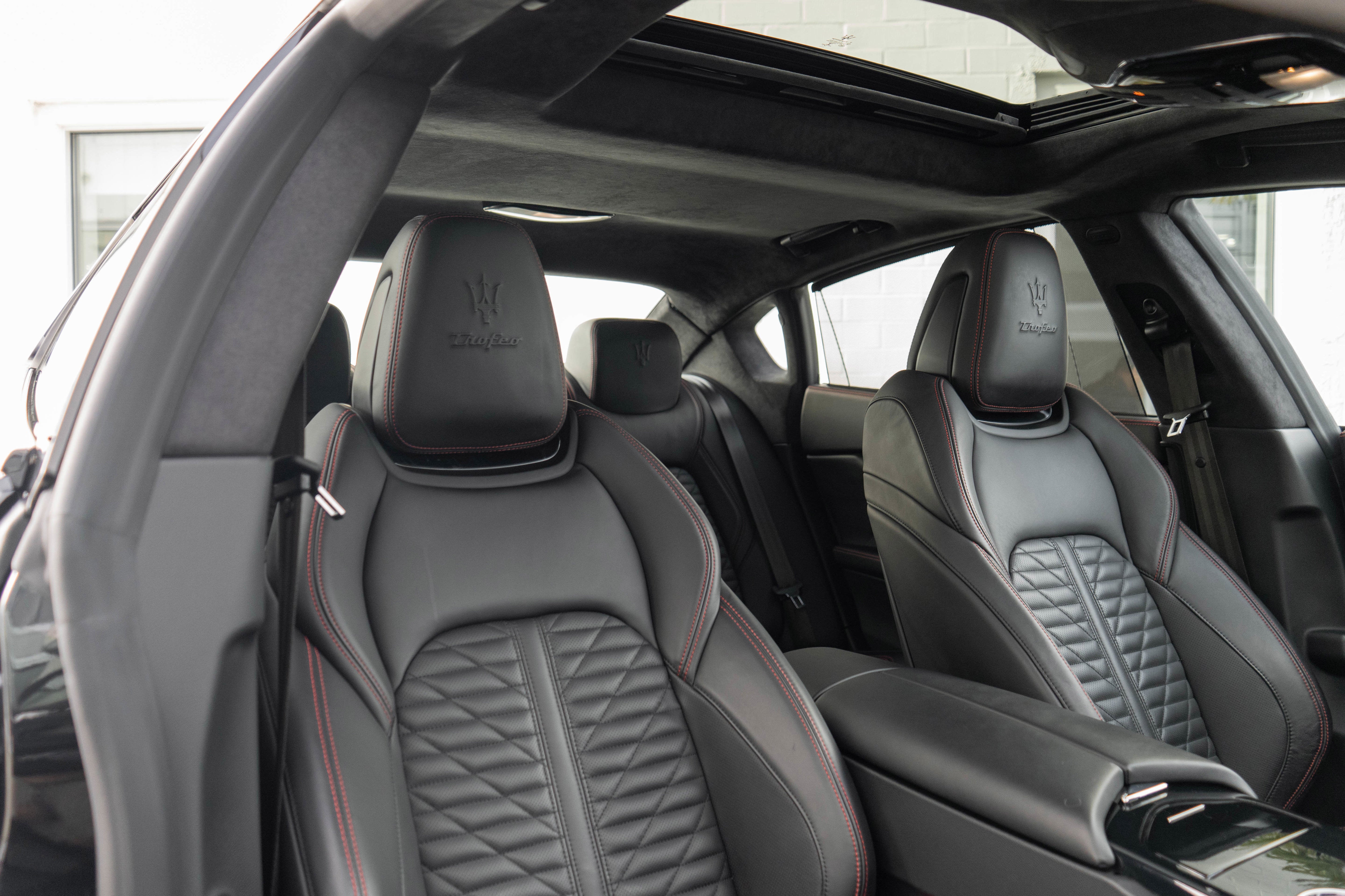 2021 Maserati Quattroporte Trofeo