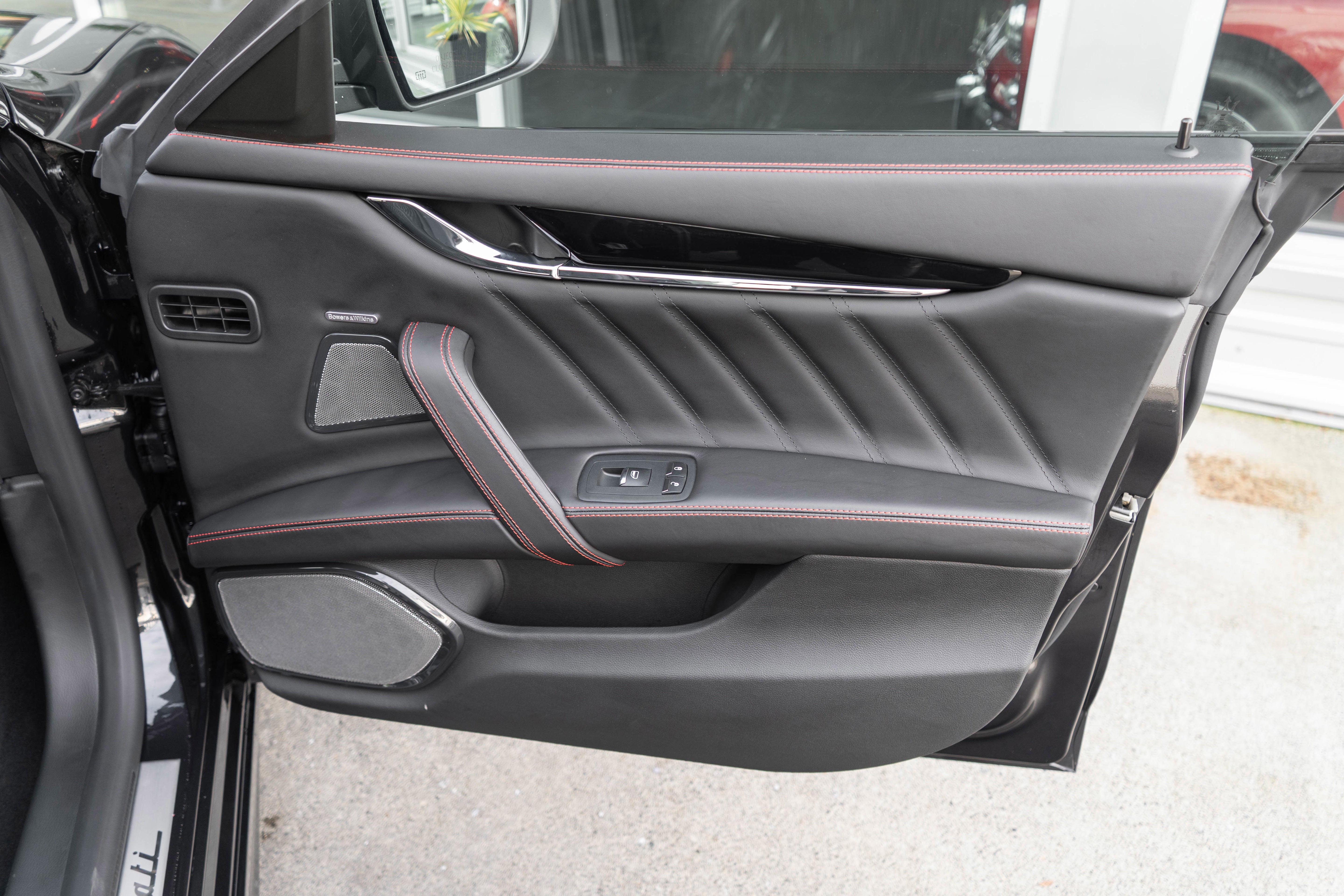 2021 Maserati Quattroporte Trofeo