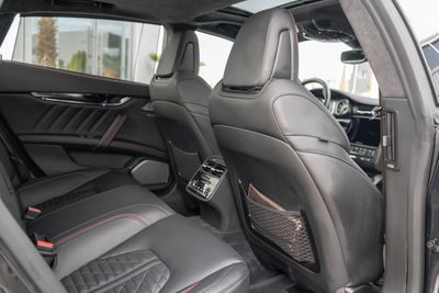 2021 Maserati Quattroporte Trofeo