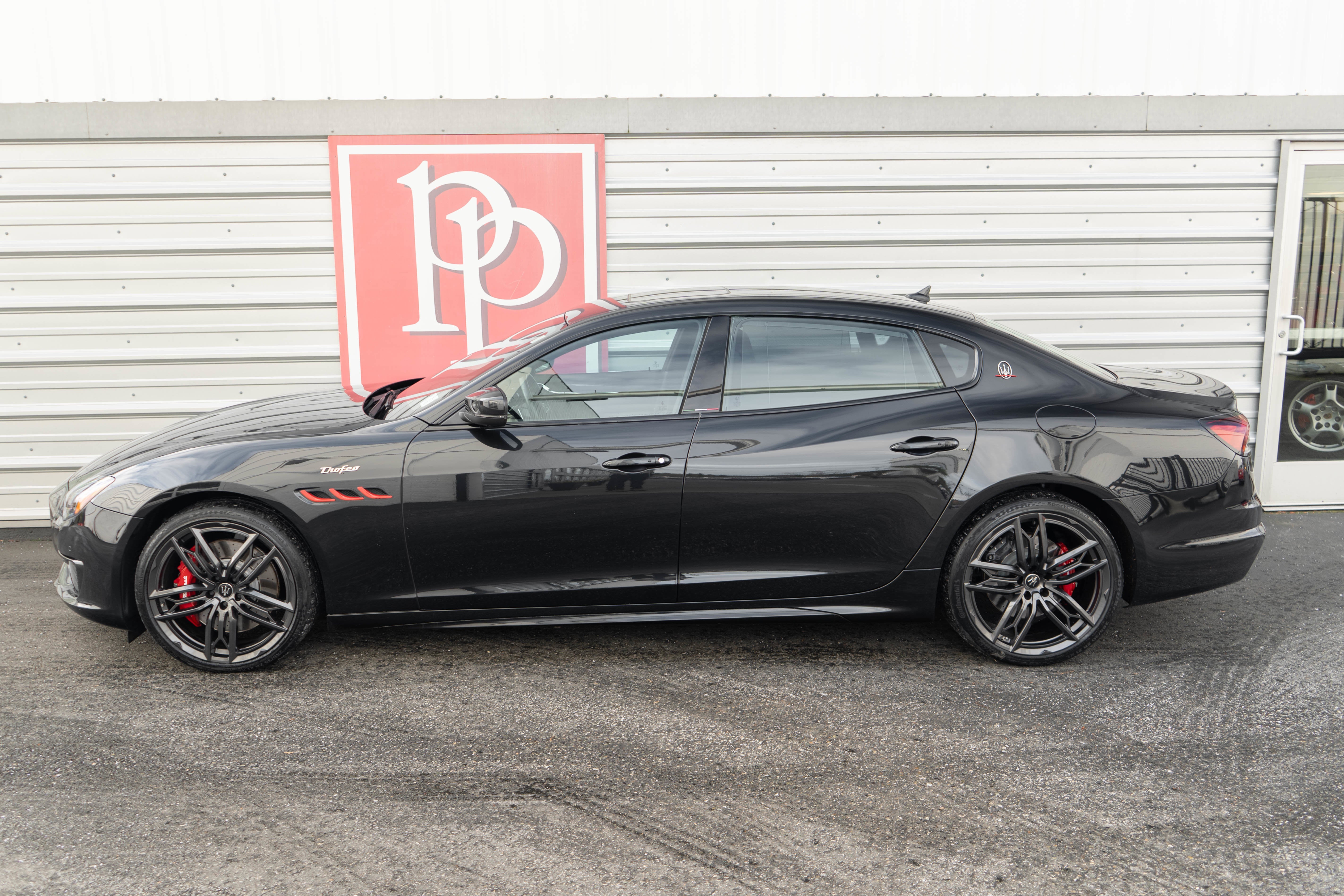 2021 Maserati Quattroporte Trofeo