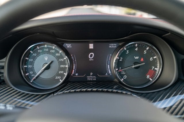 2022 Maserati Quattroporte Trofeo