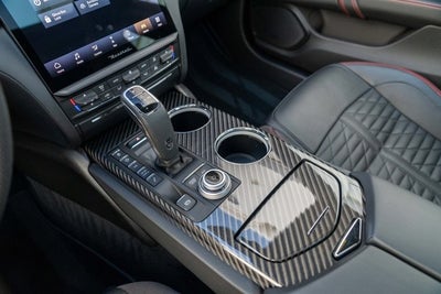 2022 Maserati Quattroporte Trofeo