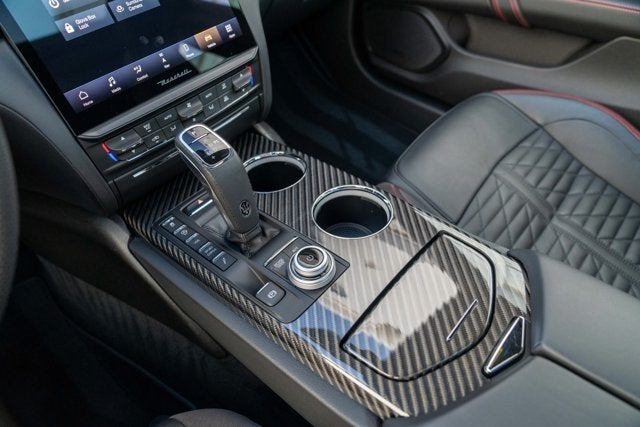 2022 Maserati Quattroporte Trofeo