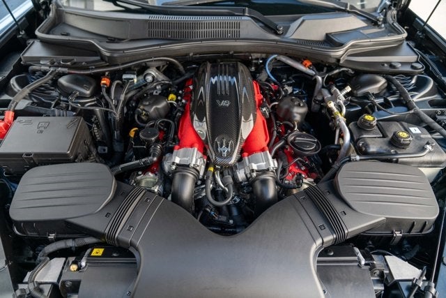 2022 Maserati Quattroporte Trofeo