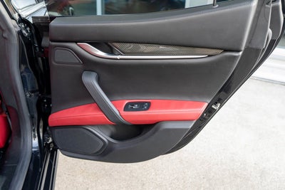 2014 Maserati Ghibli S Q4