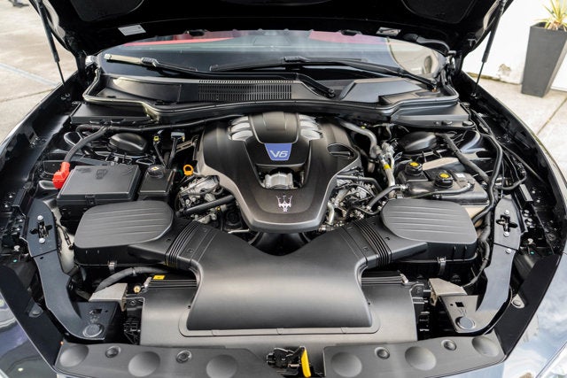 2014 Maserati Ghibli S Q4