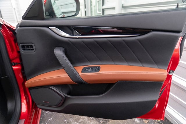 2019 Maserati Ghibli S GranLusso