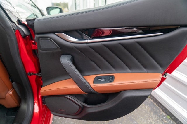 2019 Maserati Ghibli S GranLusso