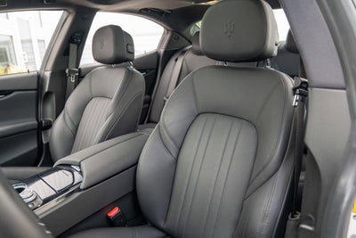 2022 Maserati Ghibli Modena
