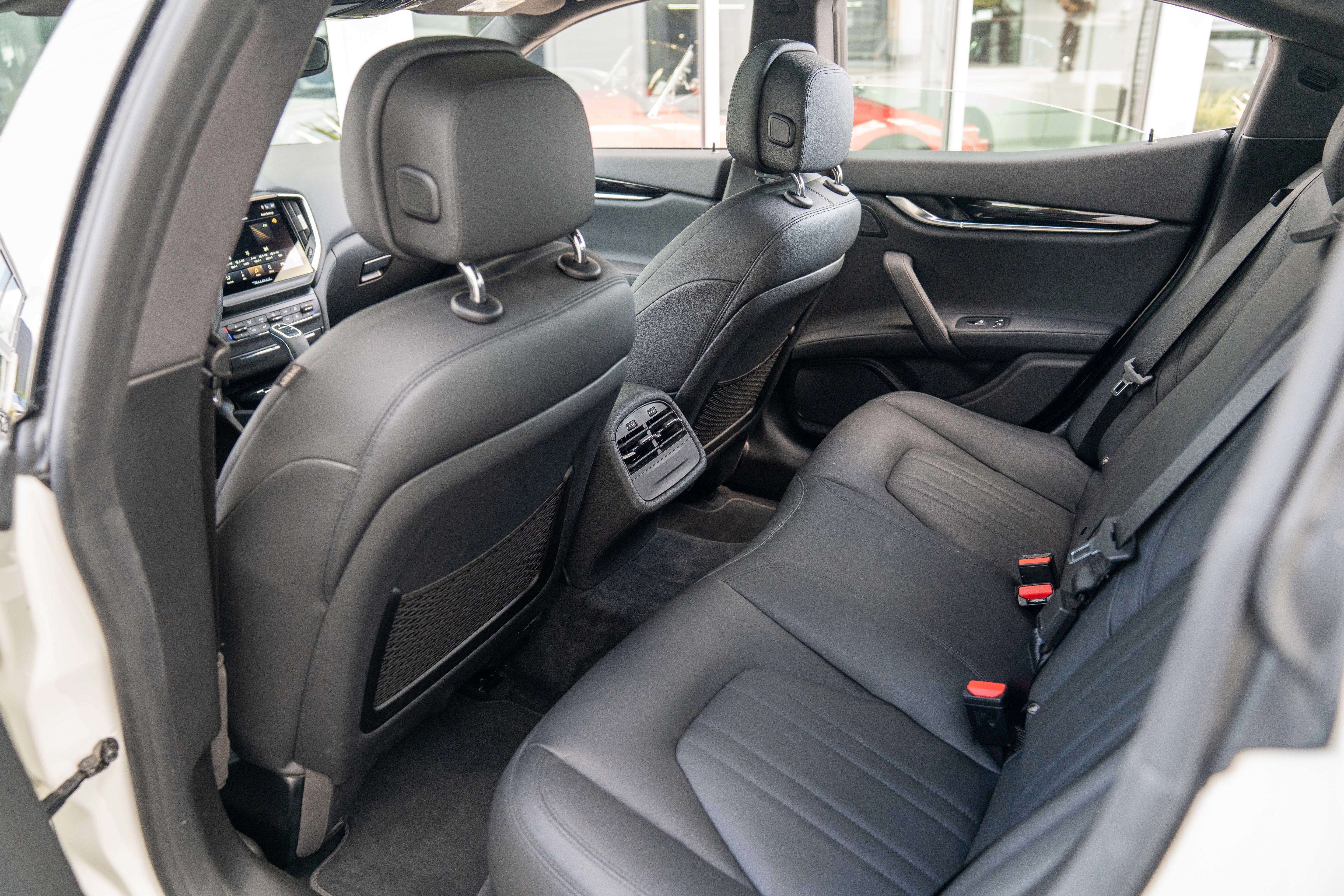 2022 Maserati Ghibli Modena