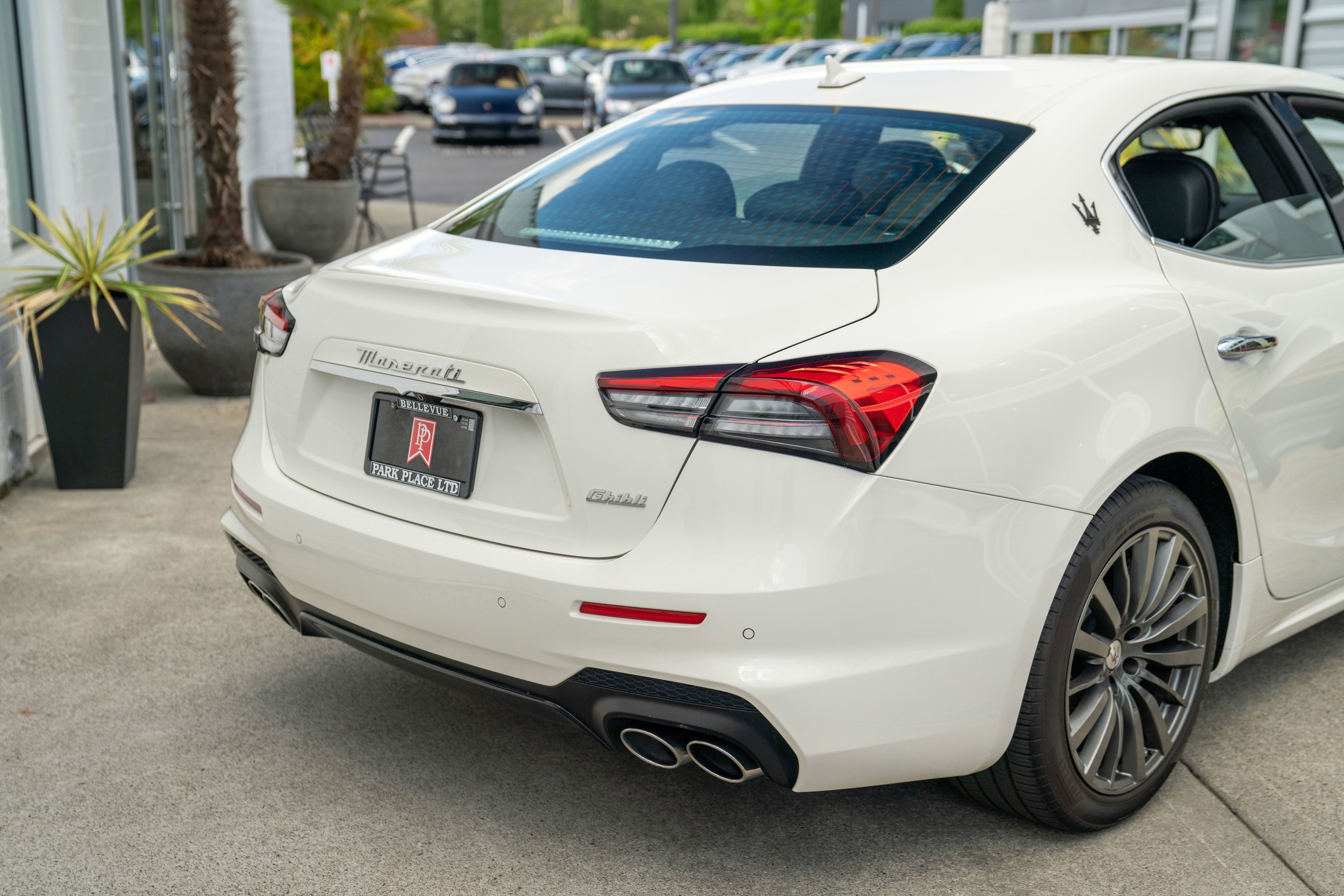 2022 Maserati Ghibli Modena