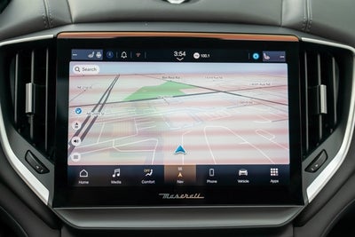 2022 Maserati Ghibli Modena Q4