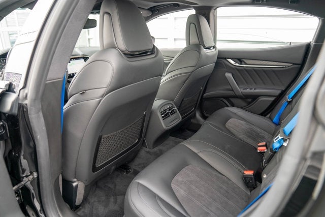 2022 Maserati Ghibli Modena Q4