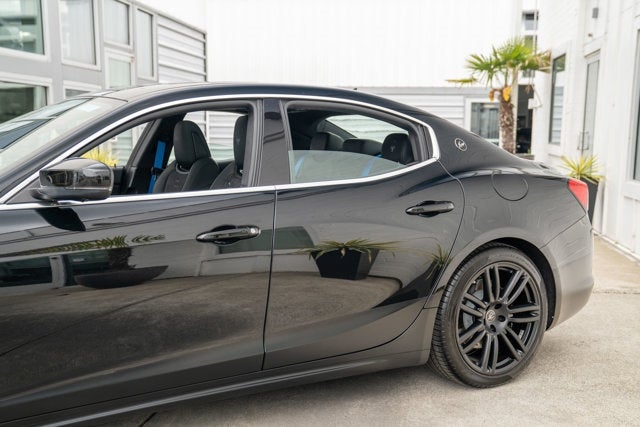 2022 Maserati Ghibli Modena Q4