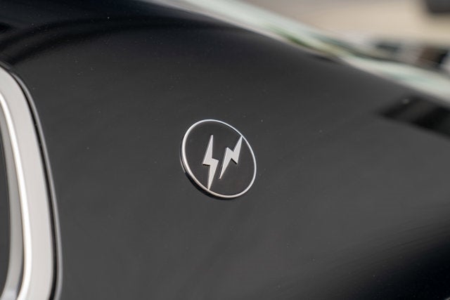 2022 Maserati Ghibli Modena Q4