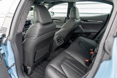 2022 Maserati Ghibli Modena Q4