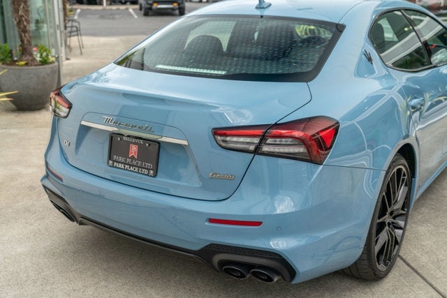 2022 Maserati Ghibli Modena Q4