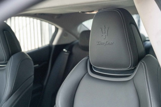 2021 Maserati Ghibli Trofeo