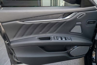 2021 Maserati Ghibli Trofeo